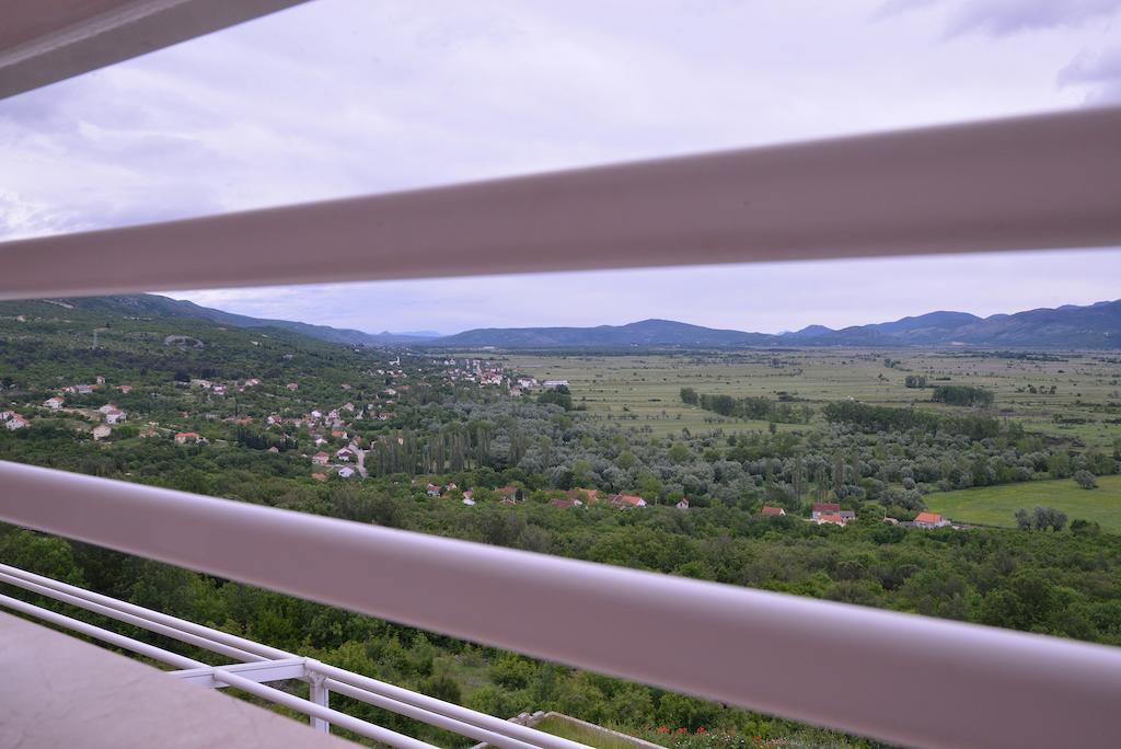 Hotel Venezia Imotski Bagian luar foto